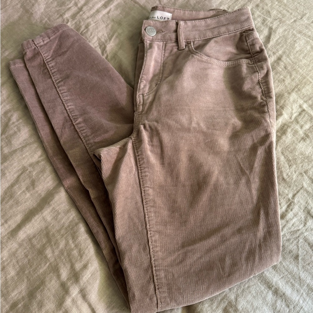 LOFT Light Beige/Taupe Corduroy Curvy Skinny Pants, 26P